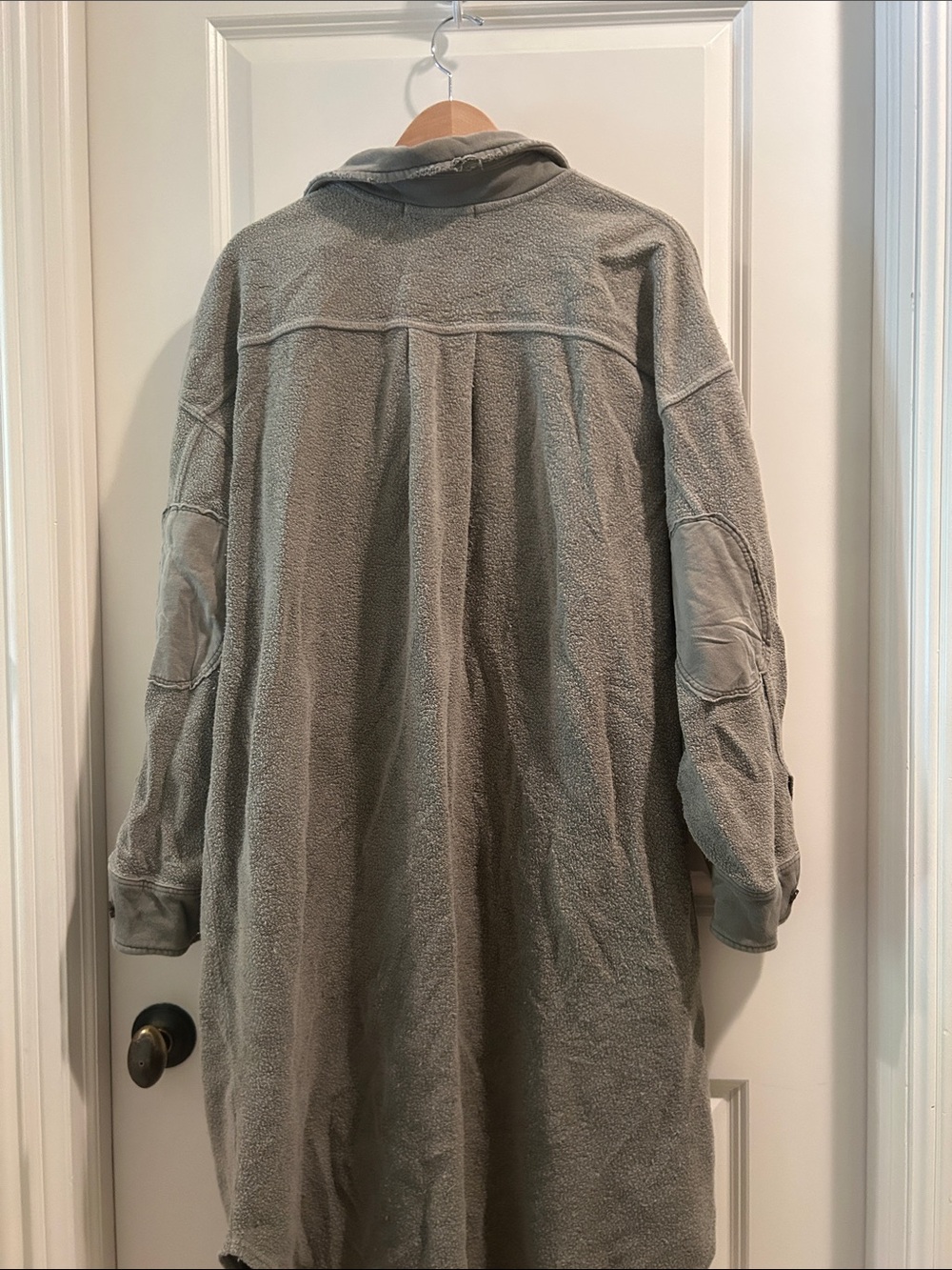 Free People We The Free Long Shacket Distressed Sweatshirt Coat Patch Elbow XL - Picture 11 of 11